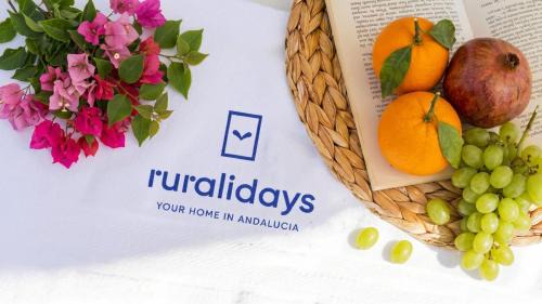 Guaro House | Casa Ana de Guaro by Ruralidays