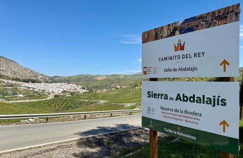 Valle de Abdalagis Apartment | CASA ANGELITA Caminito del Rey, Apartamento con cocina en el centro de Andalucía