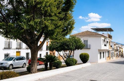 Encinas Reales House | Casa Arcadia Centro de Andalucía