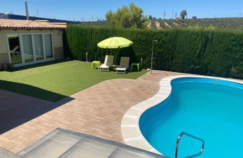 Linares Villa | Casa Aries - Villa con piscina privada