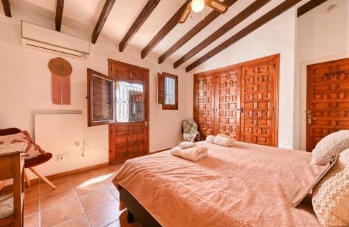 Arenas Bed & Breakfast | Casa Azafranes - Boutique B&B - Arenas
