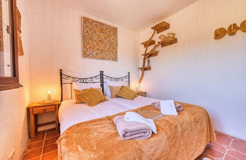Arenas Bed & Breakfast | Casa Azafranes Boutique B&B