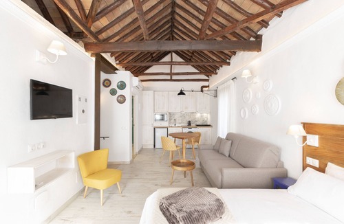 Historic Center of Estepona House | CASA AZUL - Boutique Apartments by Casa del Patio