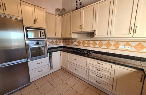 Canillas de Albaida Villa | Casa Bán Wonderful Villa with A/C 3 bedrooms 2 bathrooms. Private Pool & BBQ
