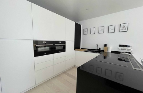 Bahia Dorada Ski Chalet | Casa Bahia Dorada - 3-bed townhouse on the front line of the beach!