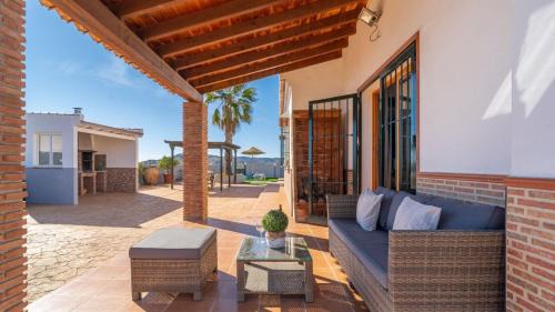 Benamargosa Villa | Casa Balcon de la Axarquia Almachar by Ruralidays