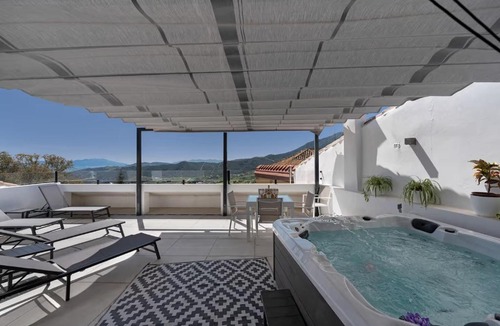 Carratraca Hotel | CASA BANDERAS SPA & Gestión CAMINITO DEL REY