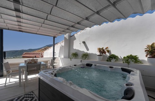 Carratraca Hotel | CASA BANDERAS SPA & Gestión CAMINITO DEL REY