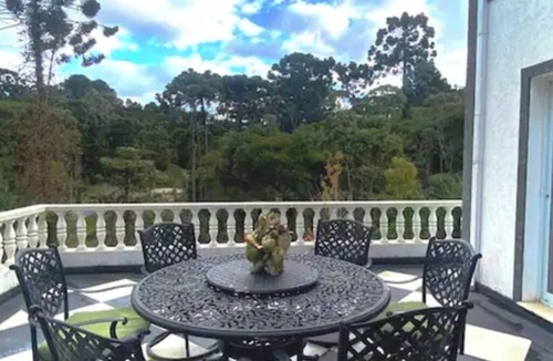 Vila Everest House | Casa Branca do Capivari: The perfect retreat in Campos do Jordão.