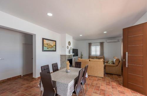 Marchena House | Casa Brisa del Valle