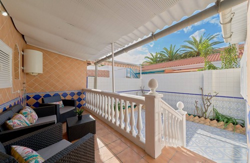Carretera de Cadiz House | Casa Butterfly cerca de la playa by Lovely Home