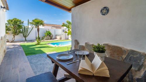 Campano House | Casa Calas Conil de la Frontera by Ruralidays