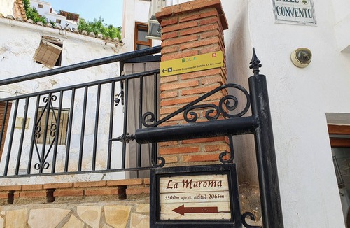 Canillas de Aceituno Apartment | Casa Canillas - amazing views, hiker's paradise, village center, sleeps 4-6!