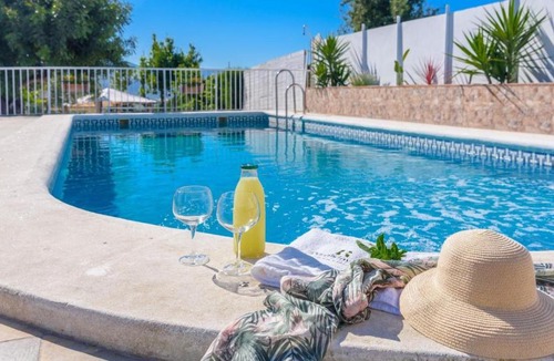Prado del Rey House | Casa Cerrito Prado del Rey by Ruralidays