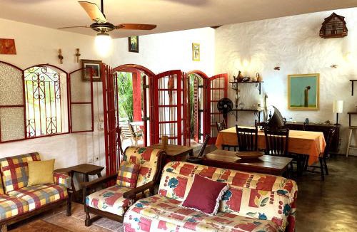 Guaeca House | Casa com muito lazer a 100m da Praia de Guaeca SP