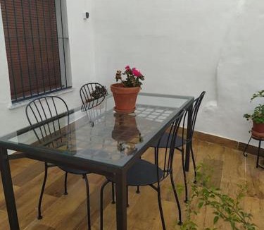 Carrion De Los Cespedes House | Casa con piscina cerca de Sevilla