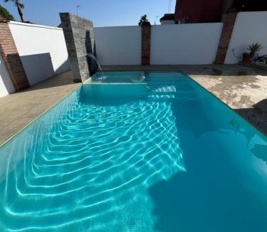 Alcala de Guadaira House | Casa con piscina privada, jacuzzi y garaje cerca de Sevilla