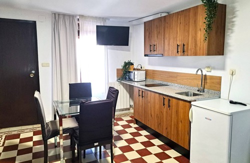 Alhama de Granada House | Casa cubo