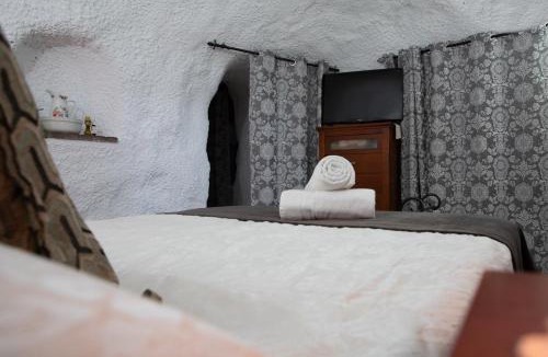 Terque House | Casa cueva con encanto