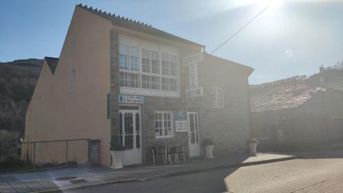 Triacastela House | Casa David