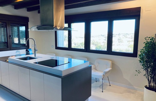 Gallegos de Sobrinos Cottage | CASA DE CAMPO EN LA SIERRA DE AVIAL EN FINCA DE 14 HA PARA USO DE LOS HUÉSPEDES