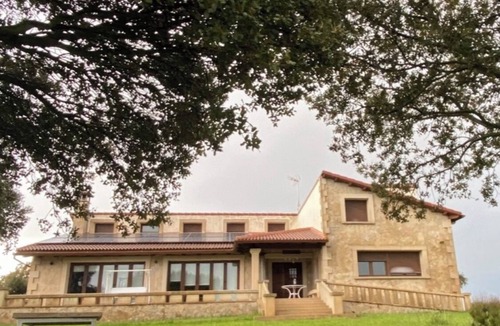 Gallegos de Sobrinos Cottage | CASA DE CAMPO EN LA SIERRA DE AVIAL EN FINCA DE 14 HA PARA USO DE LOS HUÉSPEDES