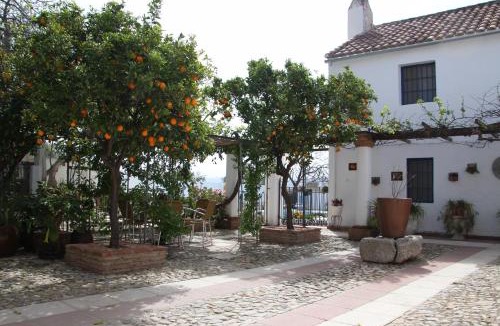 Fuente-Tojar House | Casa de Familia Cortijo La Cubertilla