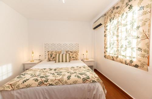 San Basilio House | Casa de la Albolafia & Small parking
