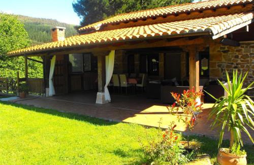 Luena House | Casa de pueblo Las Golondrinas de Luena