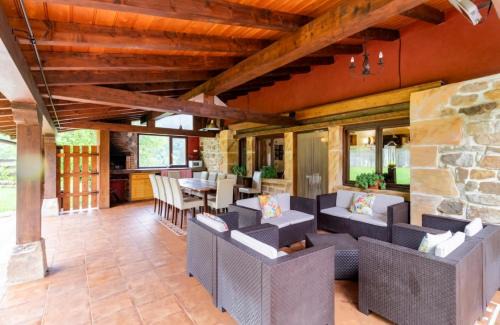 Luena House | Casa de pueblo Las Golondrinas de Luena