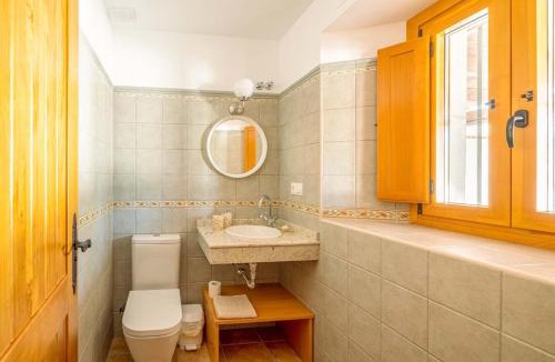 Pizarra House | Casa del Pino by Rosas Cantares