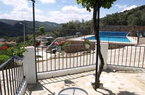 Iznajar House | Casa del Pino