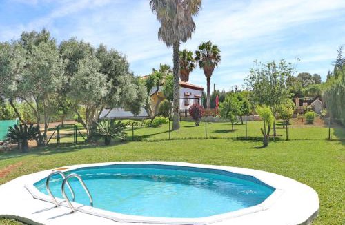 Conil de la Frontera Ski Chalet | Casa El Oasis
