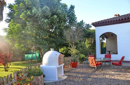 Conil de la Frontera Ski Chalet | Casa El Oasis