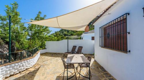 Montecorto Apartment | Casa El Paraiso Escondido Montecorto by Ruralidays