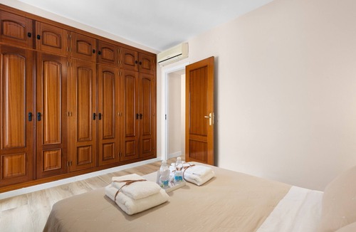 Antequera House | Casa Eloah: Historic Home Next to the Alcazaba of Antequera