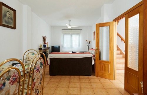 Old Town Baeza House | Casa Emilia: Rural Retreat with Private Terrace, Garden, and Wi-Fi