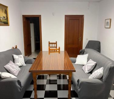 Lora Del Rio House | Casa en la Huertecilla