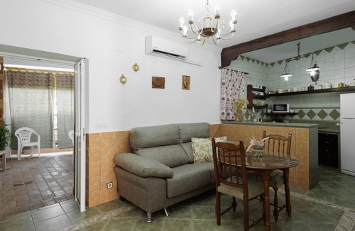 La Puebla de los Infantes Apartment | Casa Rural El Castillo – Historic Retreat with Pool in La Puebla de los Infantes