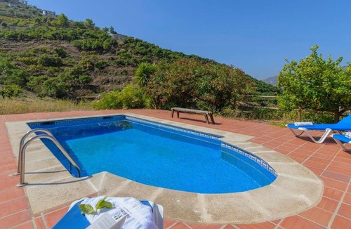 Sayalonga Villa | Casa Fuentezuelas Sayalonga by Ruralidays