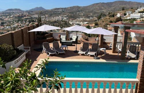 Torre de Benagalbon House | Casa Hermosa