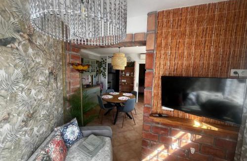 Torre de Benagalbon House | Casa Hermosa
