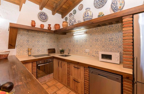 El Gastor Villa | Casa Irene - Four Bedroom Villa, Sleeps 7