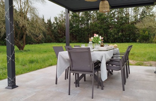 Entrambasaguas House | Casa Isabella Grande: Detached House with a Spacious Garden