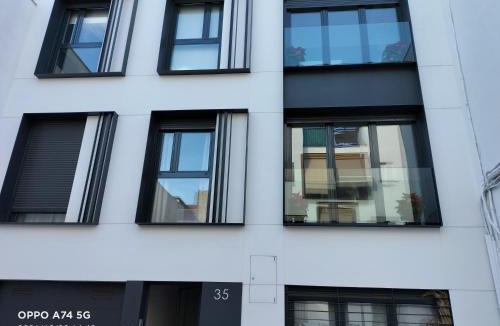 Distrito Noroeste Apartment | Casa Jazmín Parking Gratis 2 hab Junto Est AVE