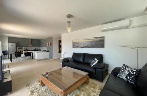 Benalmadena Costa House | Casa Joy - piscina privada barbacoa