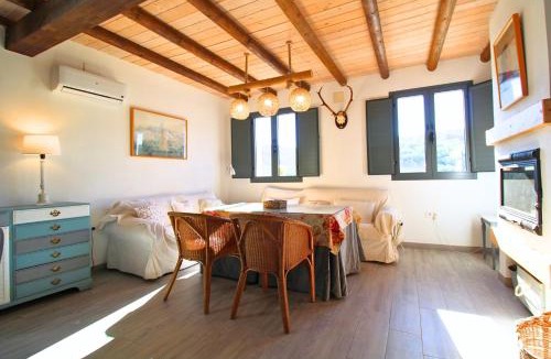 Aracena House | Casa La Abubilla by SIERRA VIVA