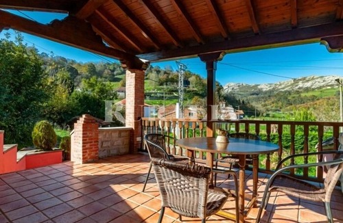 Puente Nuevo House | Casa La Fuente - country house in Vibaño (Llanes) | 4 guests