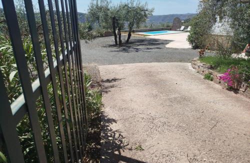 Alcaucin House | Casa La Herriza Larga de Vallesol Rent