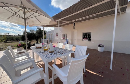 Santaella Cottage | Casa las Cordobesas is a charming rural lodging in the middle of nature.